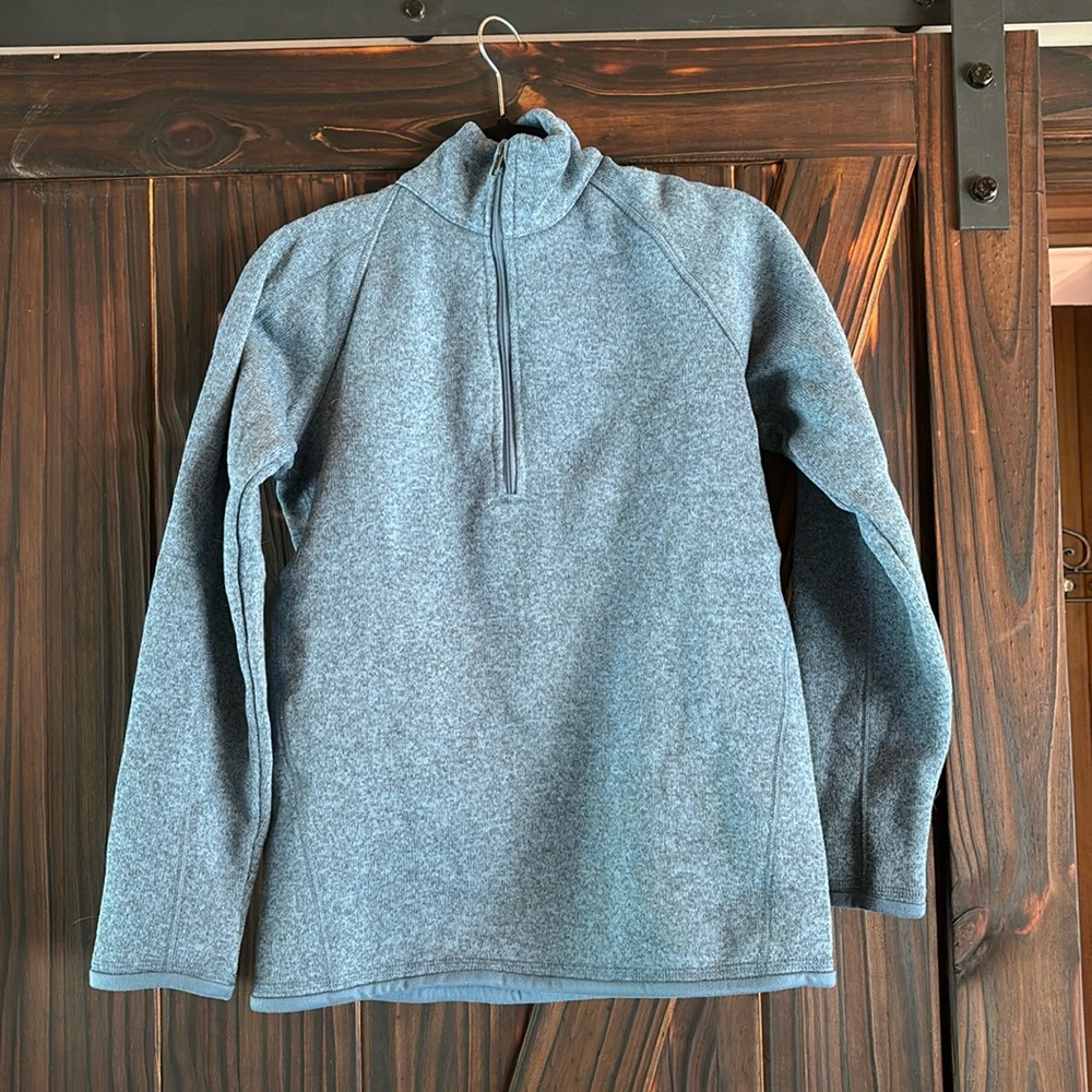 Sunice fleece sweater